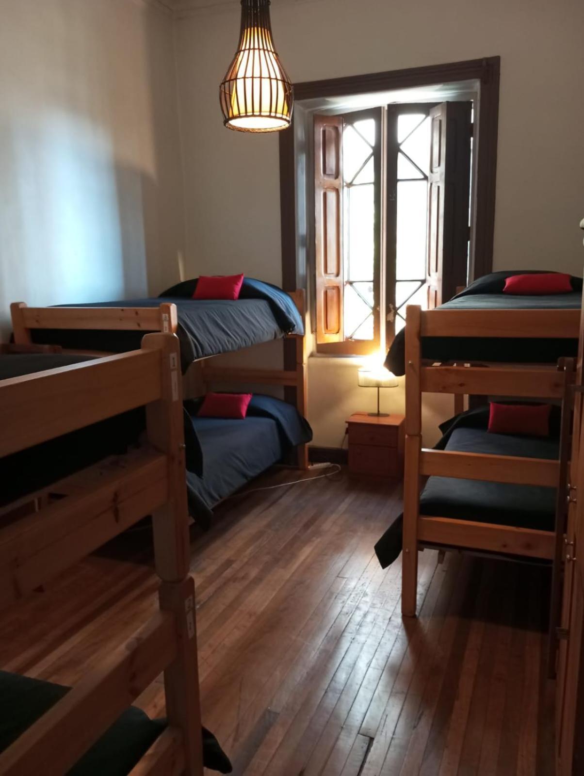 Hostal Irreal Santiago de Chile Zewnętrze zdjęcie